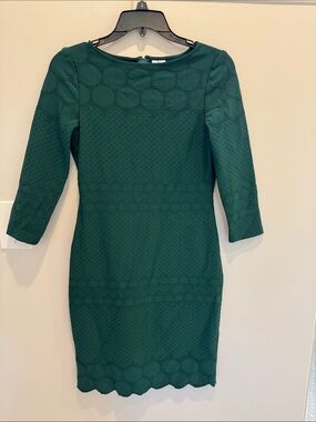 julia jordan Emerald Green Textured Sheath Dress with Scallop Hem